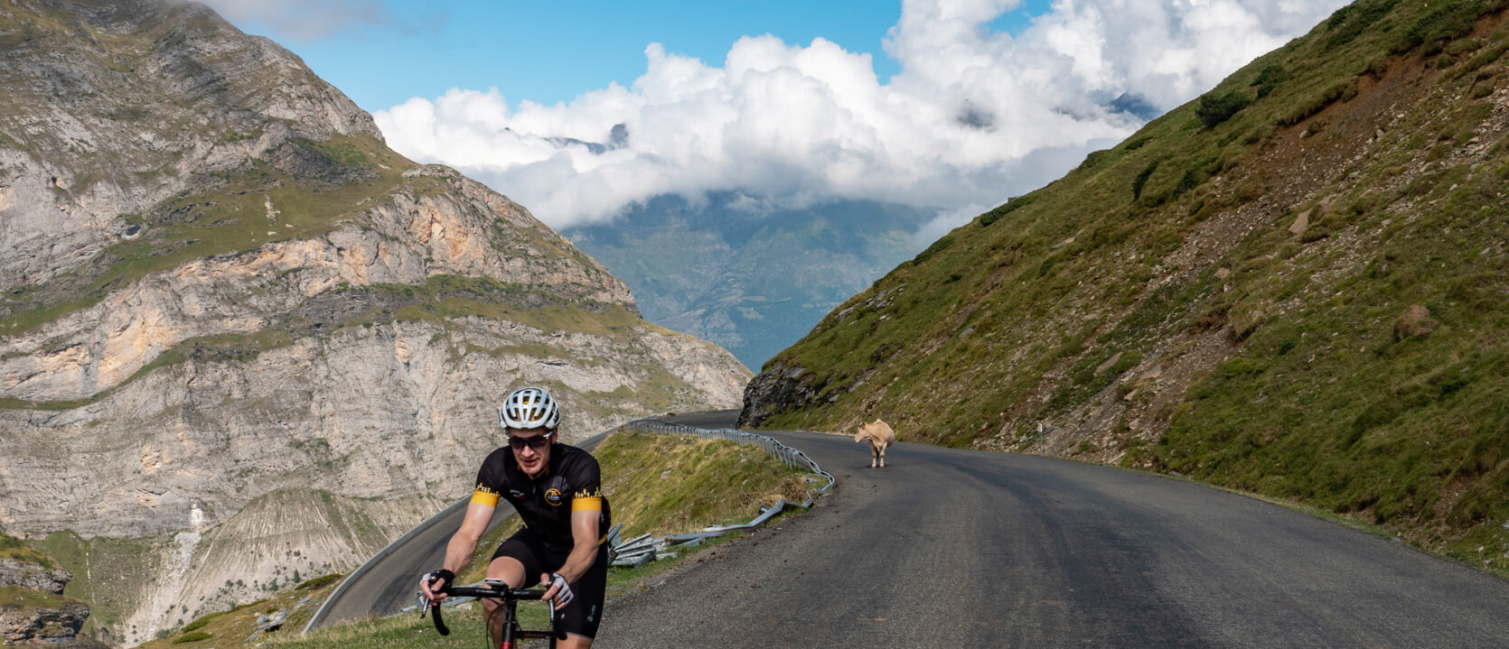 cycling up the Col de Tentes above the town of Gavarnie